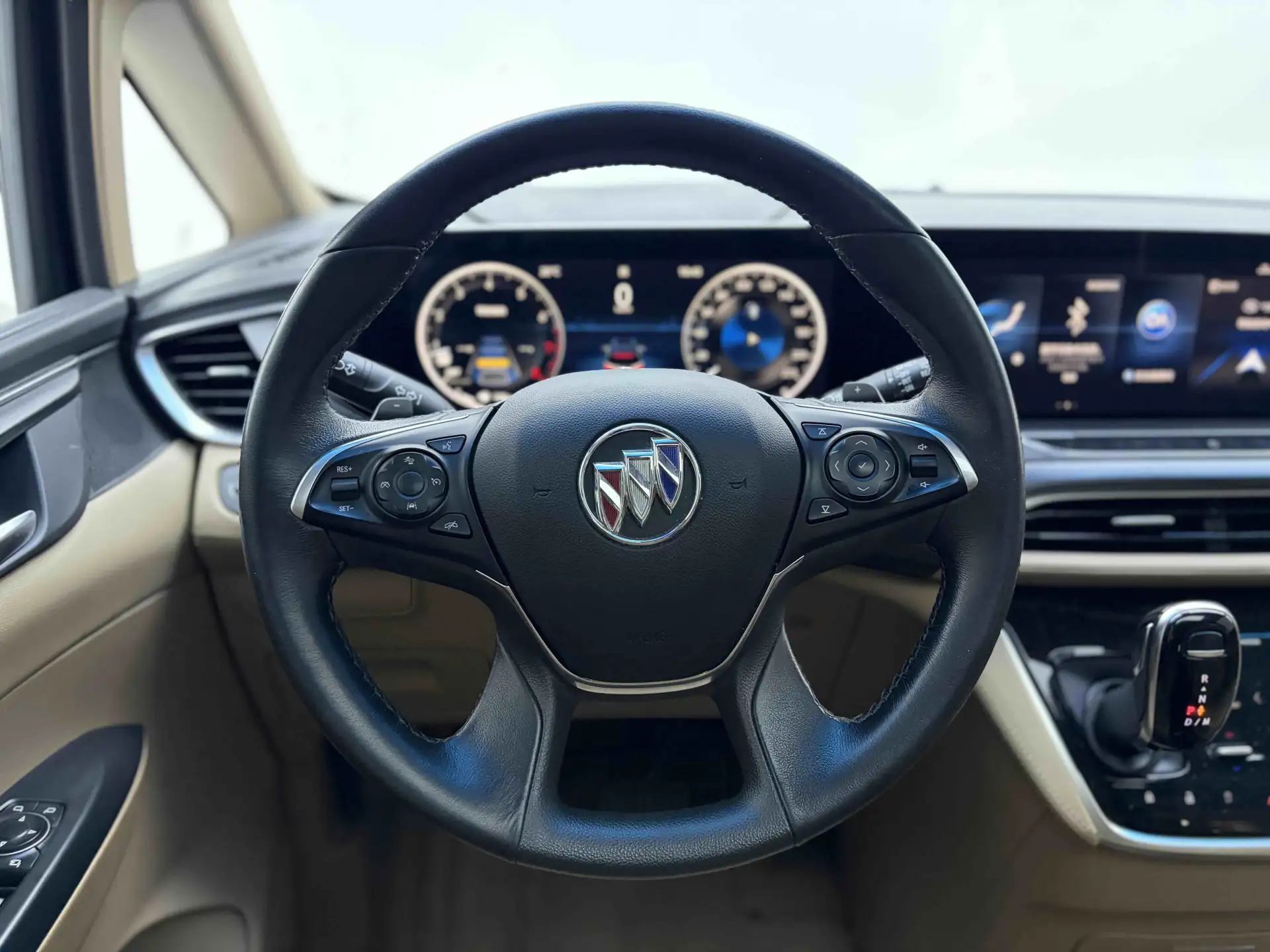 Buick GL8, 2021 10