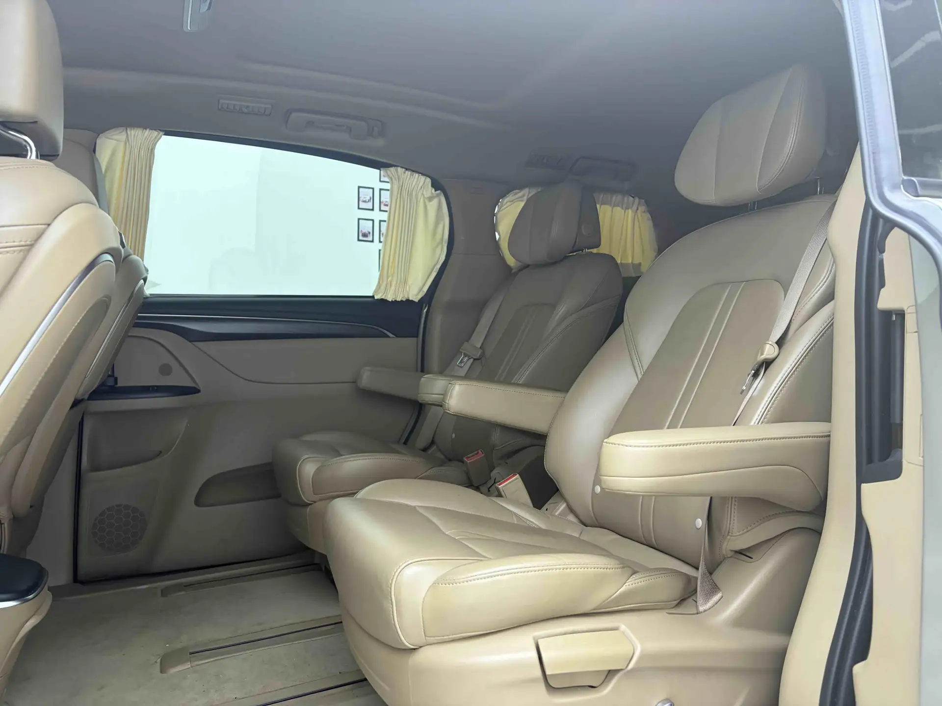 Buick GL8, 2021 8