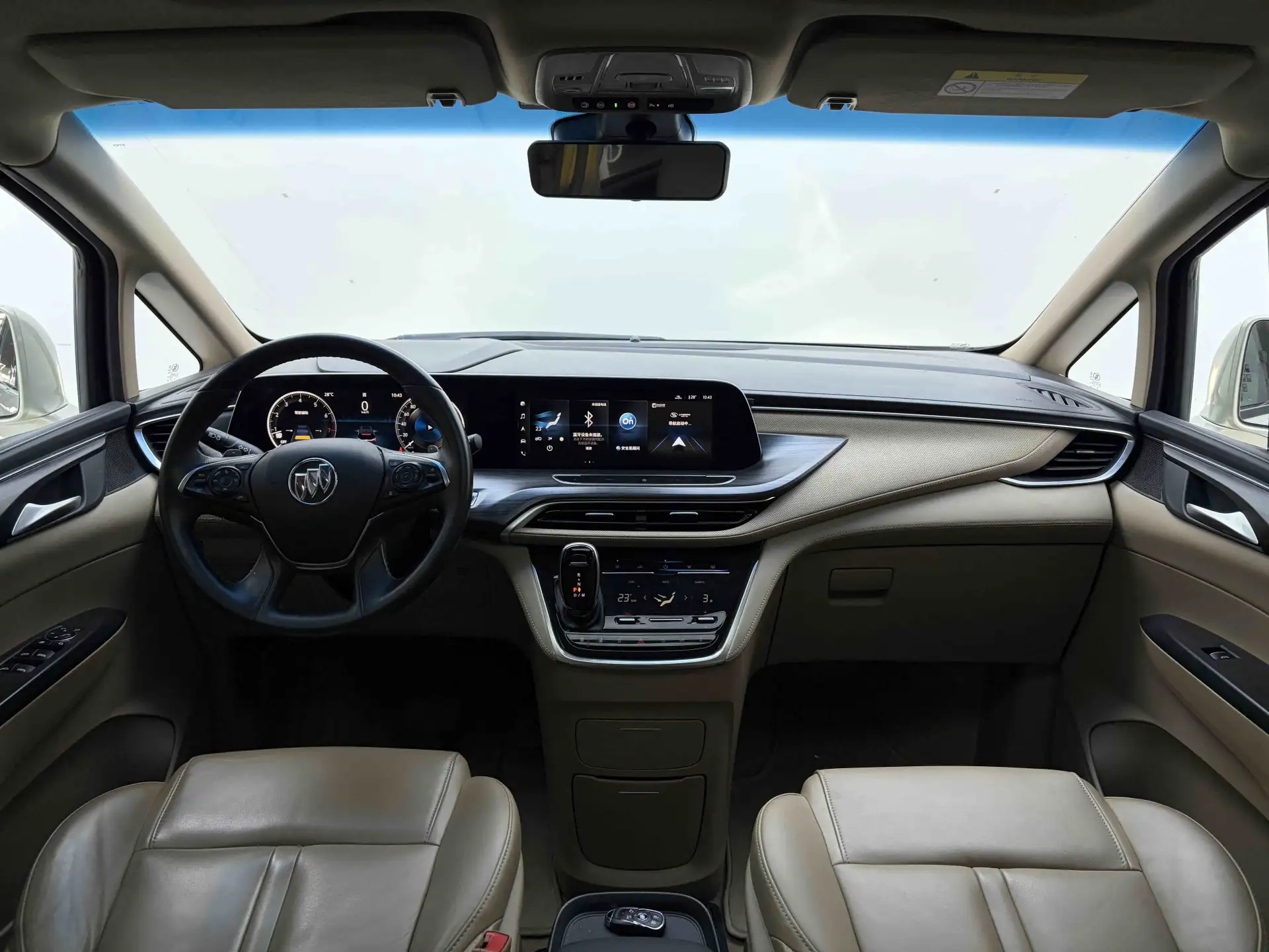 Buick GL8, 2021 9