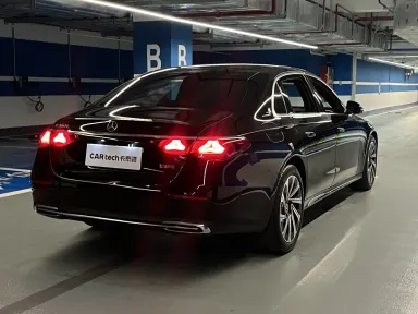 Mercedes-Benz E-Class, 2024 4