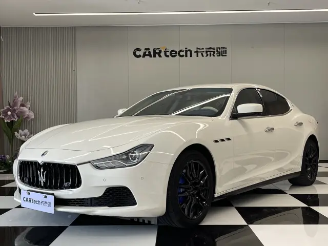 Maserati Ghibli