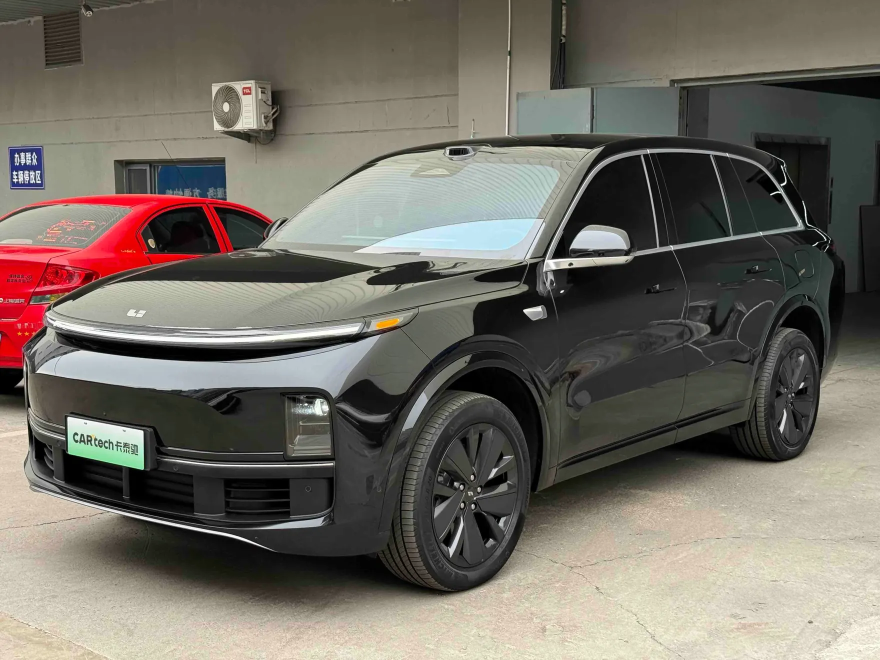 Li Auto (Lixiang) L8